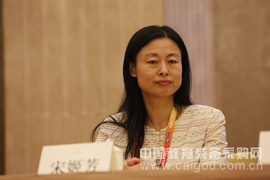 2015年中国高校图书馆发展论坛于武汉隆重开幕